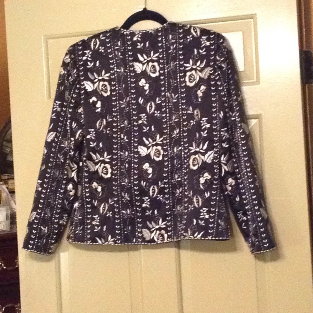 Absolutely Gorgeous Beaded & Embroidered Jacket - Picture 5 of 6